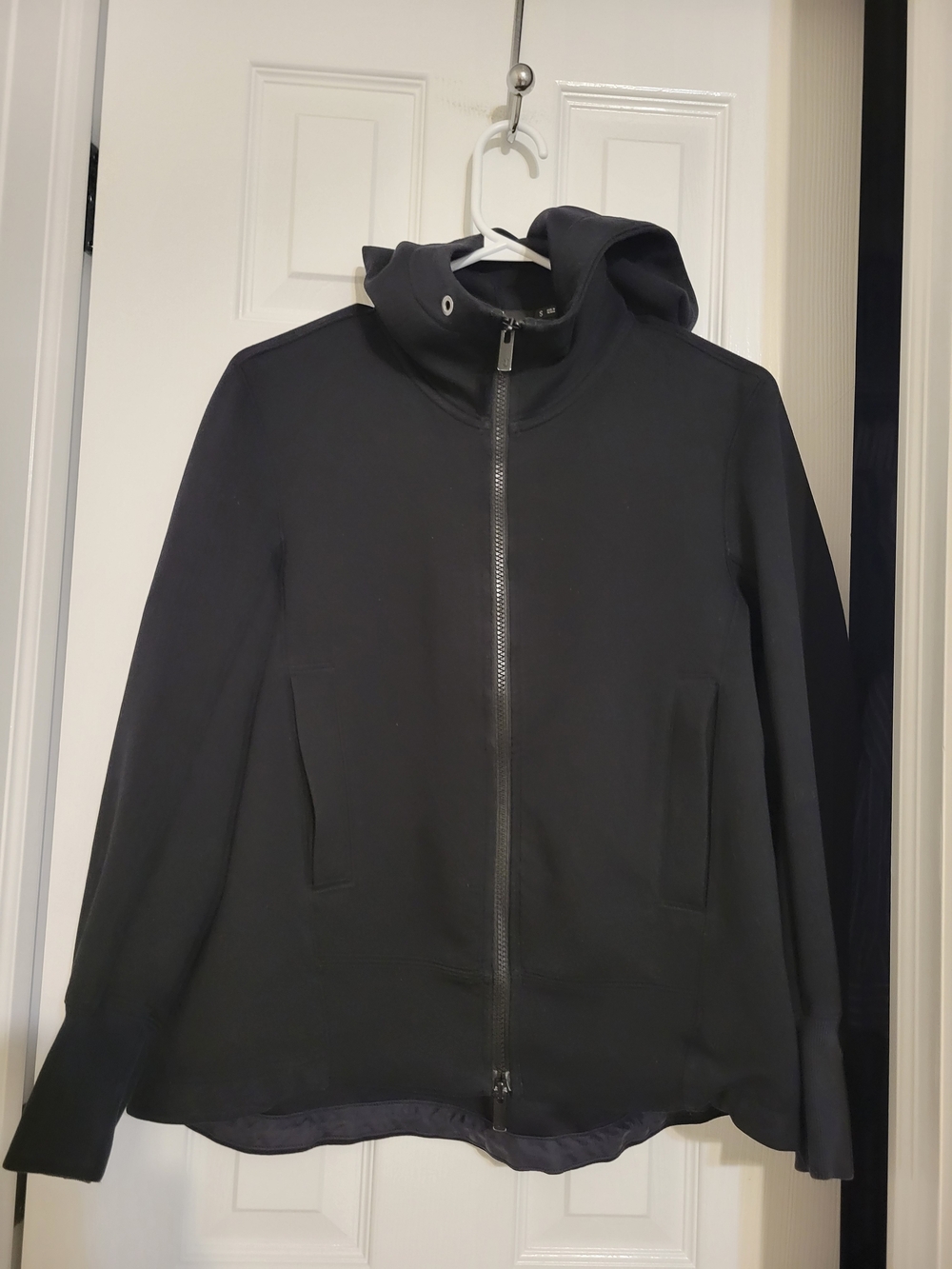 Uniglo+Jill Sanders Black Zip Hoodie Jacket Size Small